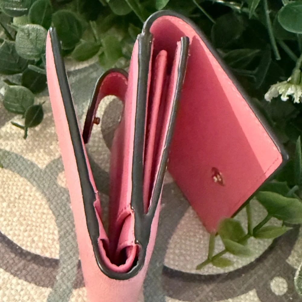 Furla Babylon S Compact Wallet – Blush Pink Textured Leather